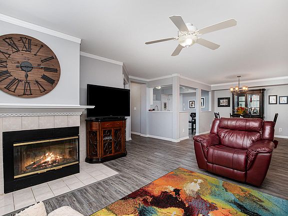4th image of 7405 Centrecrest Ln APT F