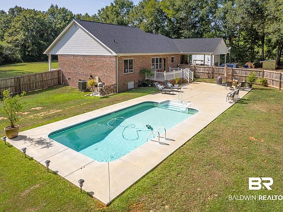 3rd image of 22424 Ard Rd
