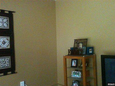 5th image of 1025 Summer St