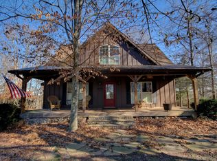 241 Whitworth Cir, Toccoa, GA 30577