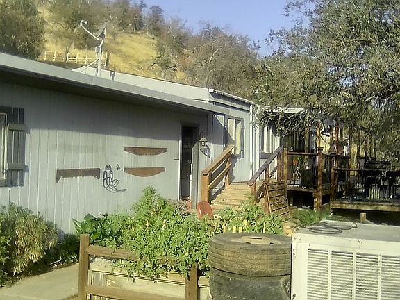 3rd image of 2617 Granite Ln