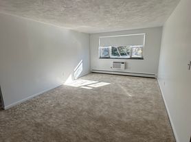 160 Lexington St, Auburndale, MA