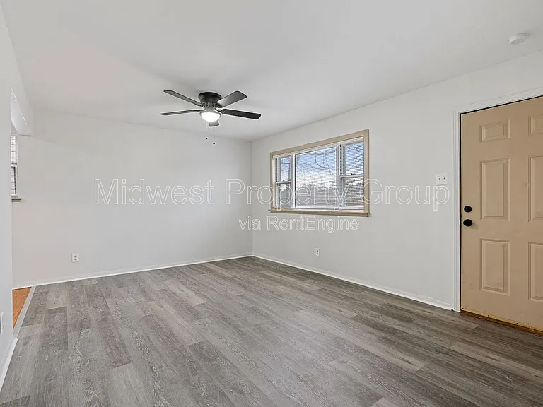1414 E Pitman Ave — Photo 7