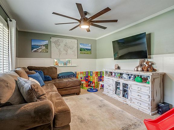 5th image of 1412 Ridgecrest Cir