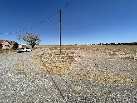 3rd image of R464 N 26th St