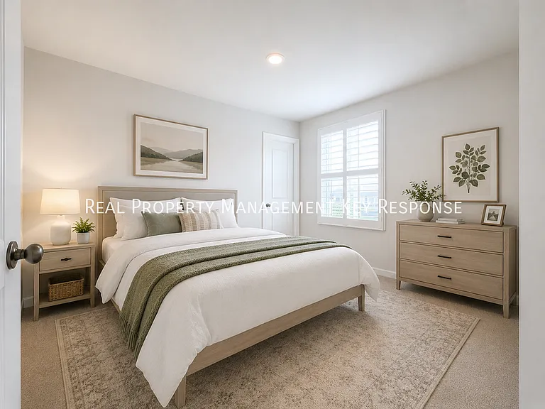 325 Heritage Ave — Photo 16