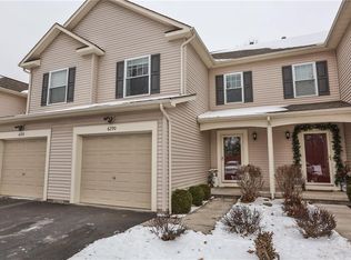 6290 Mallard Pt, Farmington, NY 14425