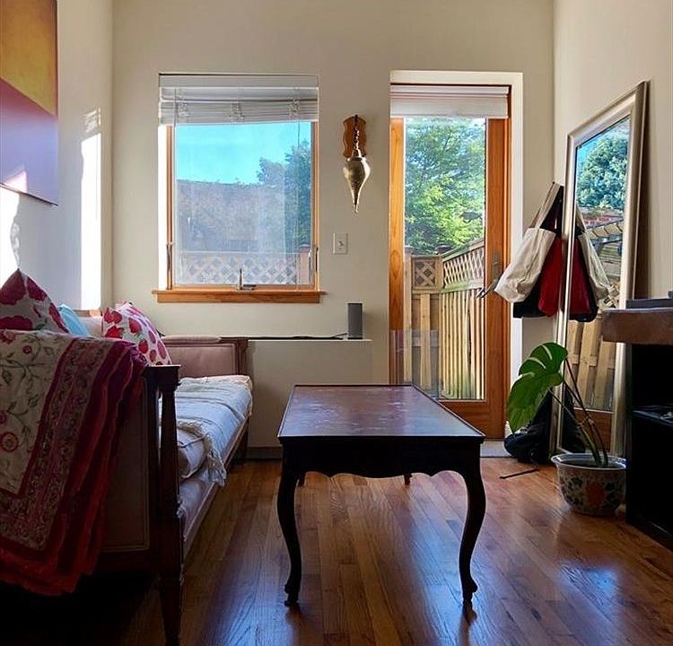 1st image of 1425 Broadway APT 1R