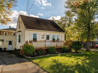 4096 Bayview Rd, Buffalo, NY 14219