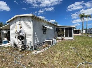 31 Kingsport Ave, Palmetto, FL 34221