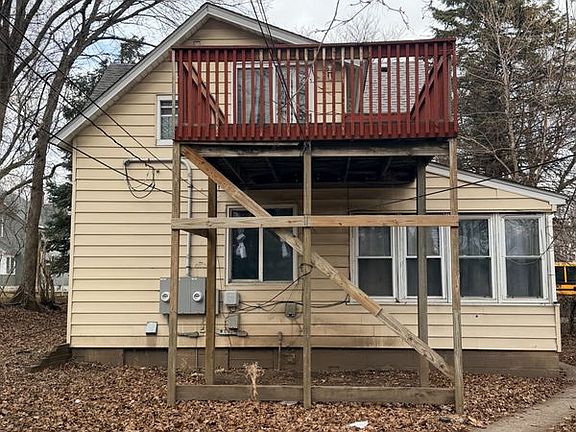 2nd image of 1030 Reaney Ave