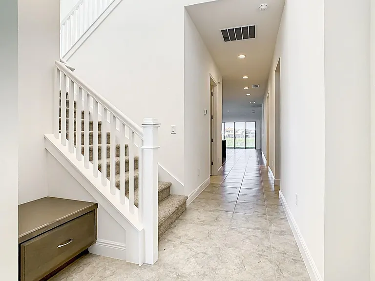13899 Larkton Ln — Photo 2
