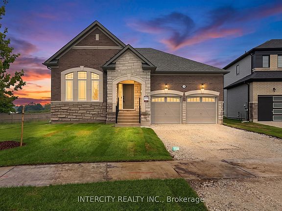 2nd image of 38 Legacy Cir