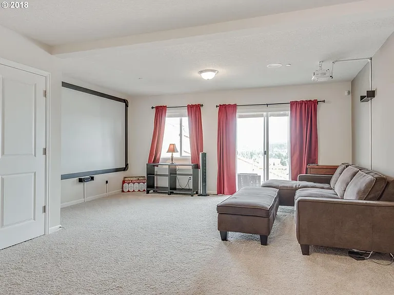 12822 SE 155th Ave — Photo 32