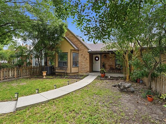 5th image of 734 Summerwood Dr