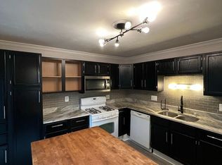 524 W Park Ave, Waukesha, WI 53186