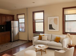 39-11 62nd St #34, Woodside, NY 11377