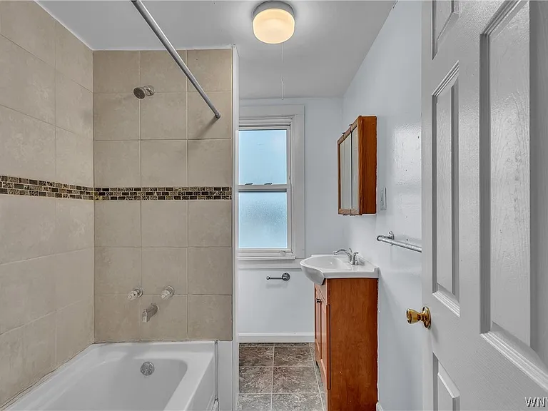 212 Lockwood Ave #UPPER — Photo 13