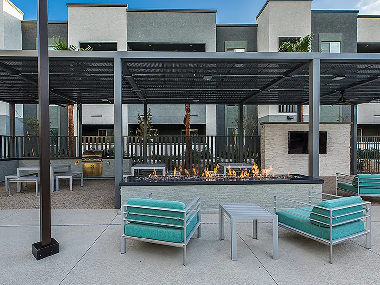 ARISTA APARTMENT HOMES — Photo 17