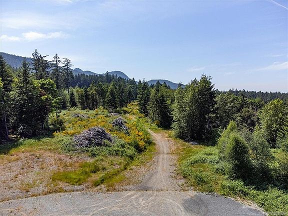 4th image of 7555 Fernmar Rd