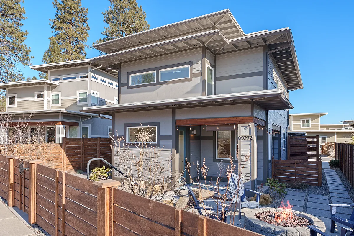 Building Photo - 63372 Ob Riley Rd