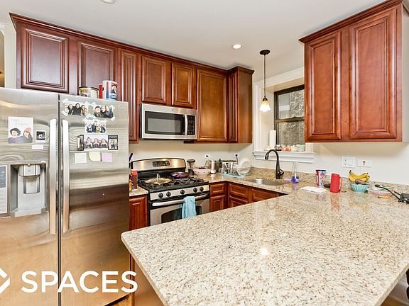 3rd image of 2214 N Seeley Ave #1