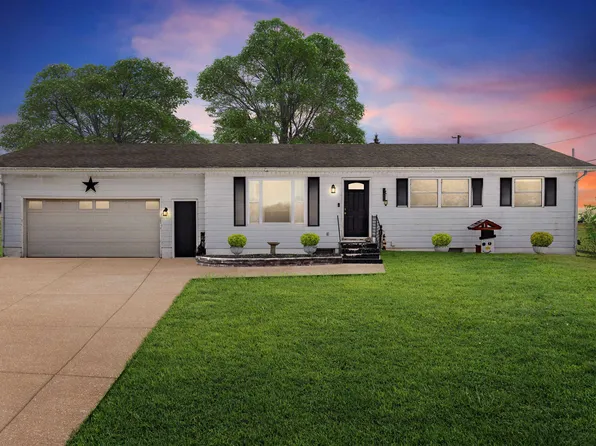 1880 Honey Creek Rd, Manchester, IA 52057