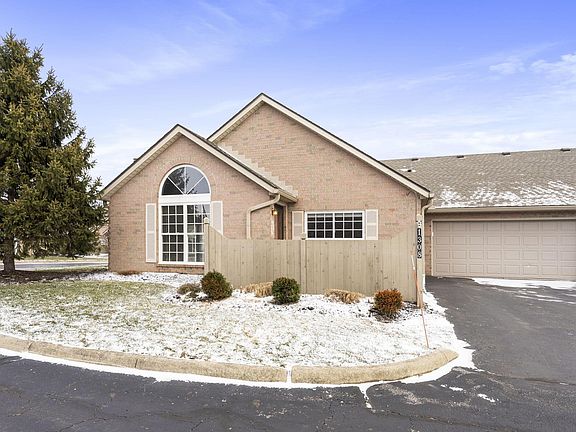 2nd image of 1308 Amberlea Dr W #11
