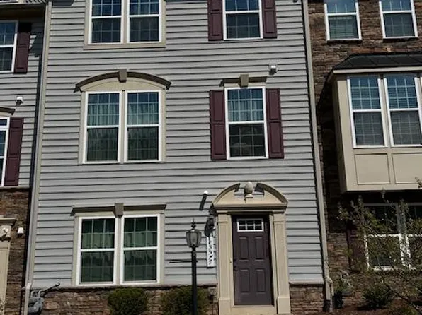 13577 Handel Pl, Gainesville, VA 20155