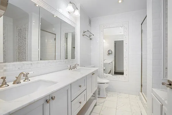 Sold by Douglas Elliman | media 10