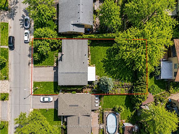 5th image of 333 Pleasant Ave