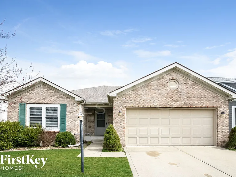 221 Westridge Blvd — Photo 1