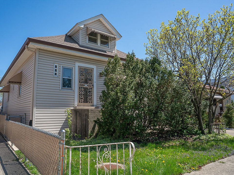 1st image of 3447 Lombard St