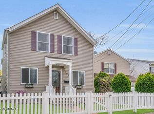 108 Maple Pl, Keyport, NJ 07735