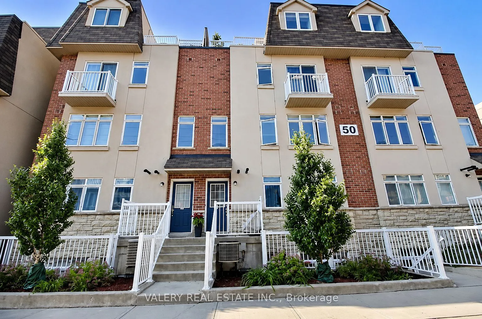 4 bed, $3,500 — Photo 1