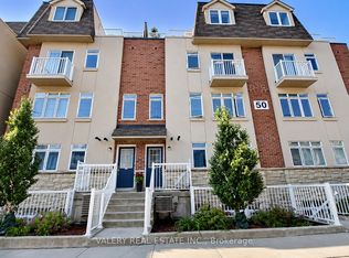 50 Turntable Cres #62, Toronto, ON M6H4K9