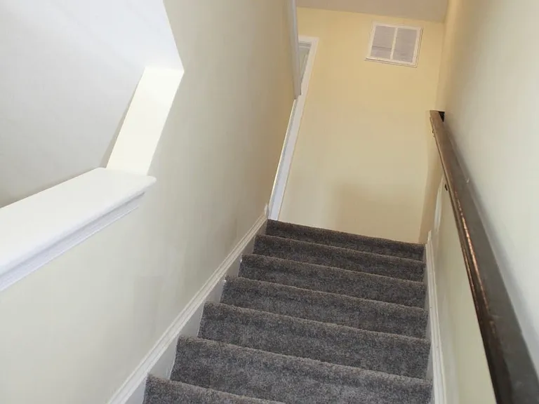 6806 Avalon Isle Way — Photo 8