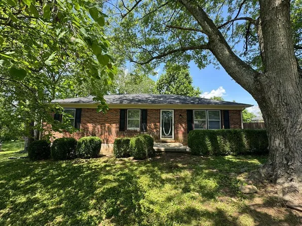 105 Astor Pl, Nicholasville, KY 40356