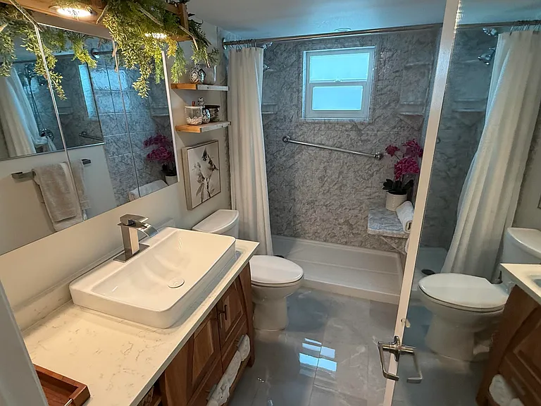 111 SE 3rd Ave #108 — Photo 35