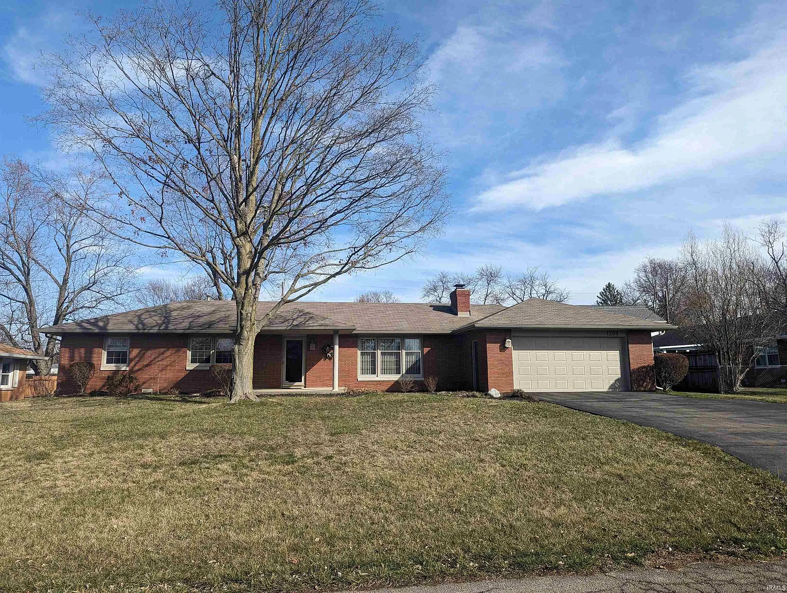 1204 N Brentwood Ln photo 1