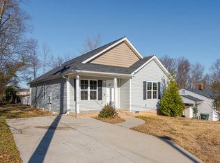 2510 Westbrook St, Greensboro, NC 27407