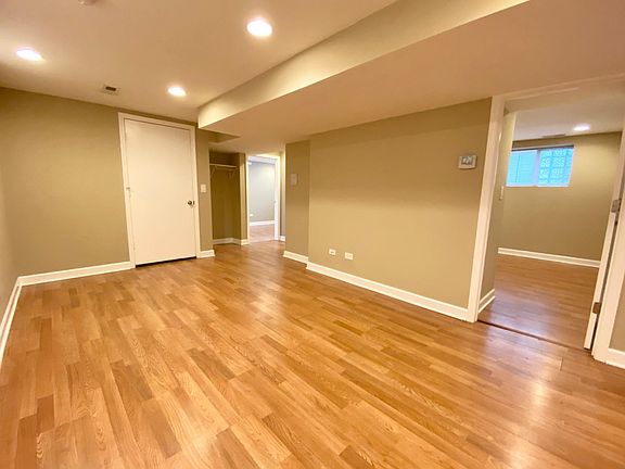 4th image of 3657 N Janssen Ave #Ge