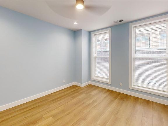 5th image of 112 N Merchant St #202