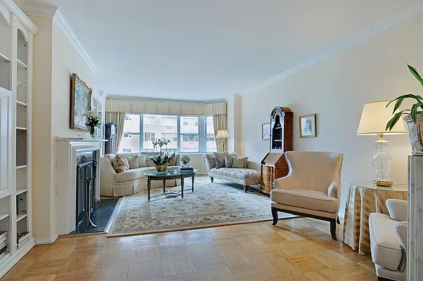 Sold by Corcoran | media 19