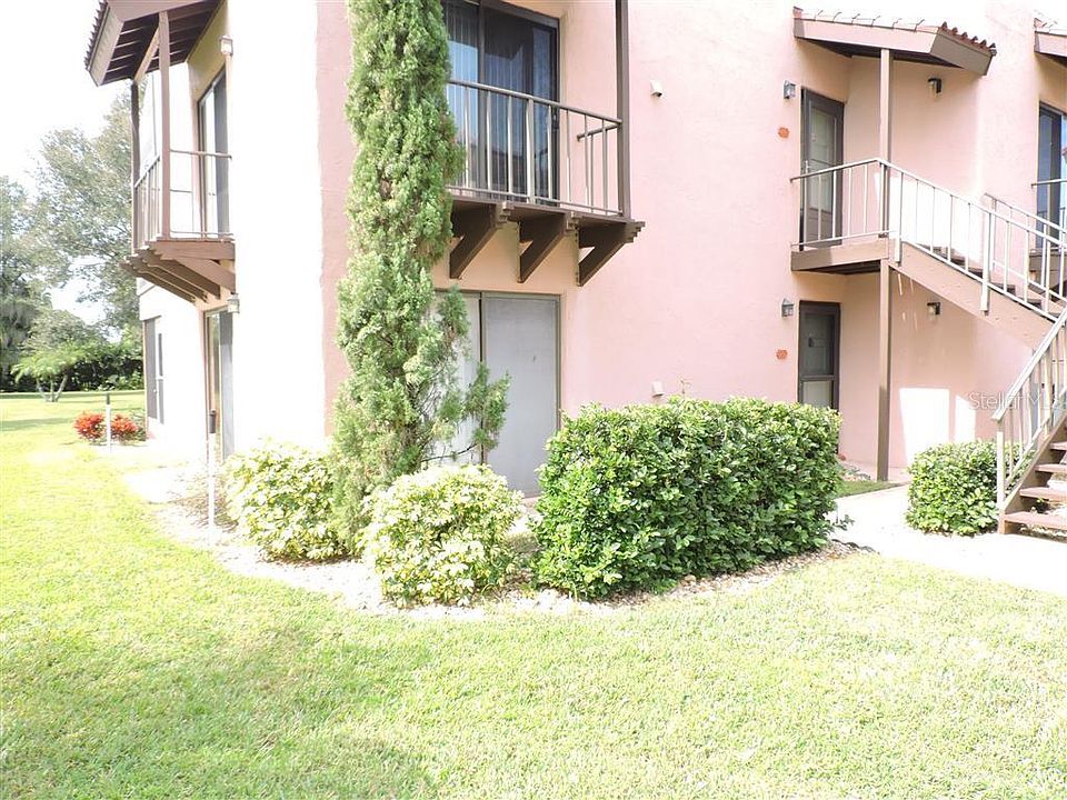 1st image of 122 La Casa #122