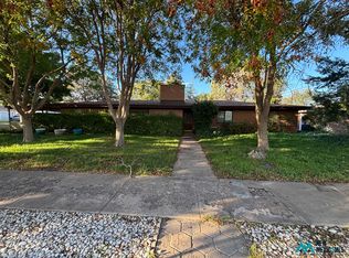 611 W Church St, Roswell, NM 88203