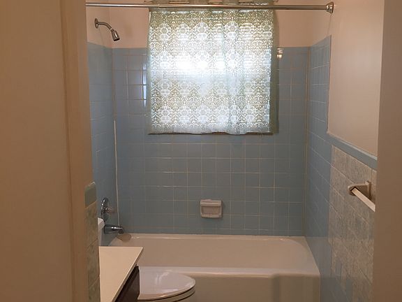 2nd image of 34 Edwards Ave APT 3