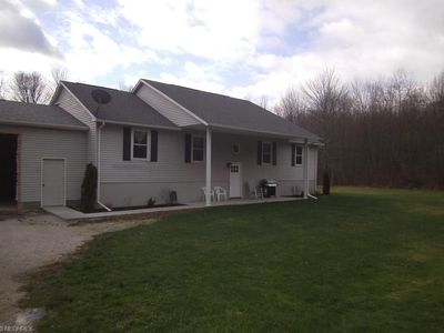 3690 Callender Rd, Rock Creek, OH, 44084