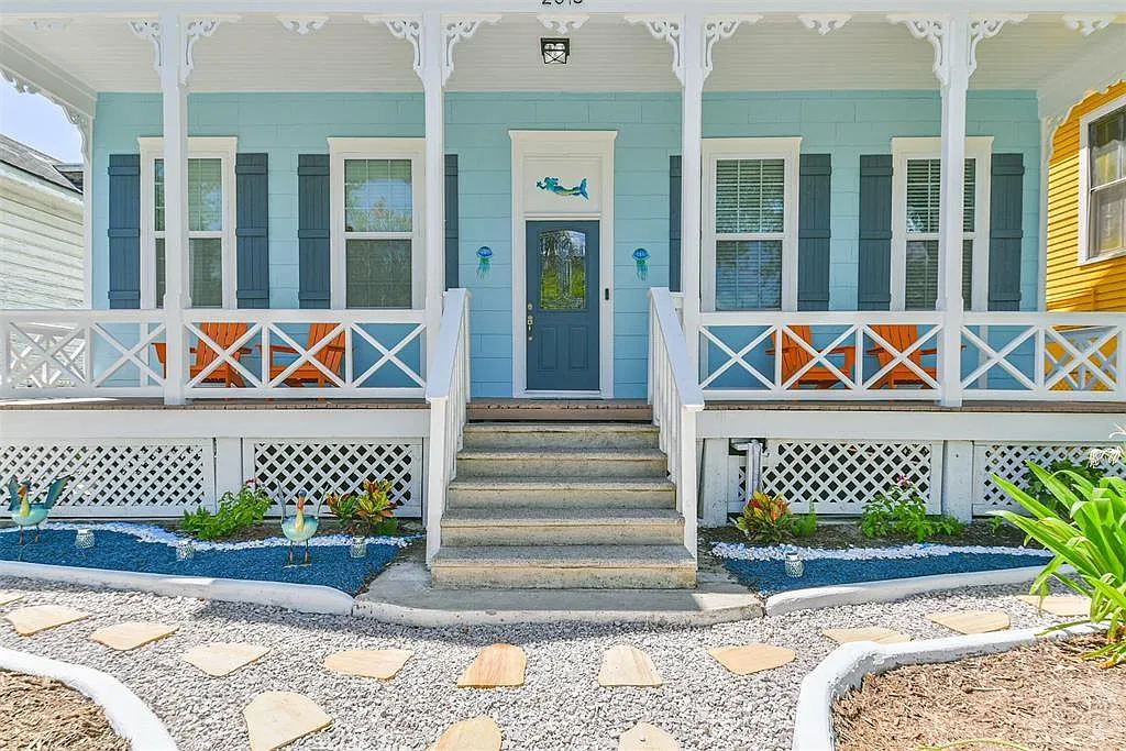 *Single Family Rental — Photo 2