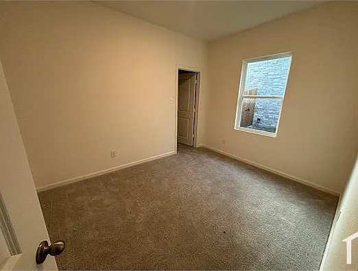 5940 Sahara Dr — Photo 6